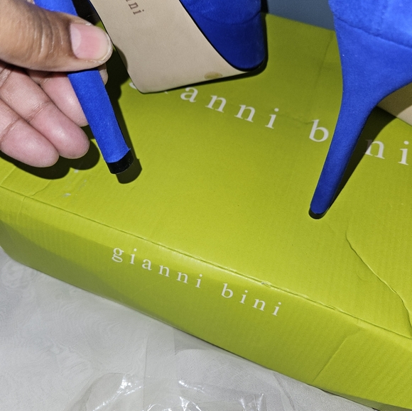 Gianni Bini Women Stilletos Dress Pumps NWOT - Picture 7 of 16